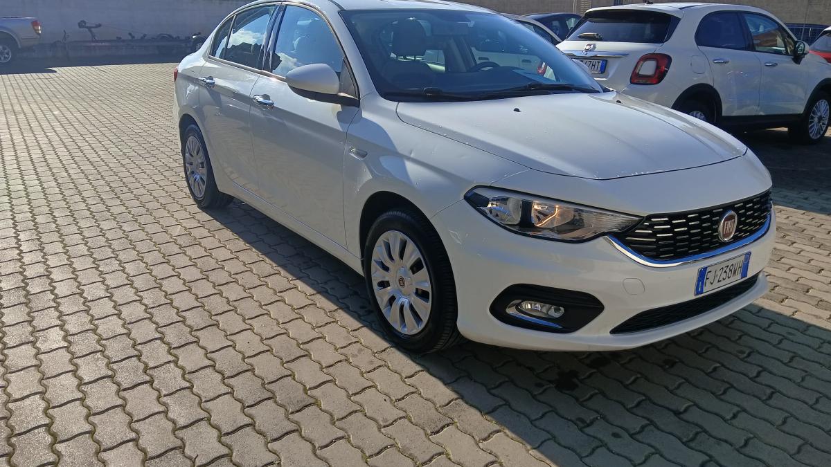 Fiat Tipo 1.3 Mjt 95cv 4 porte Easy